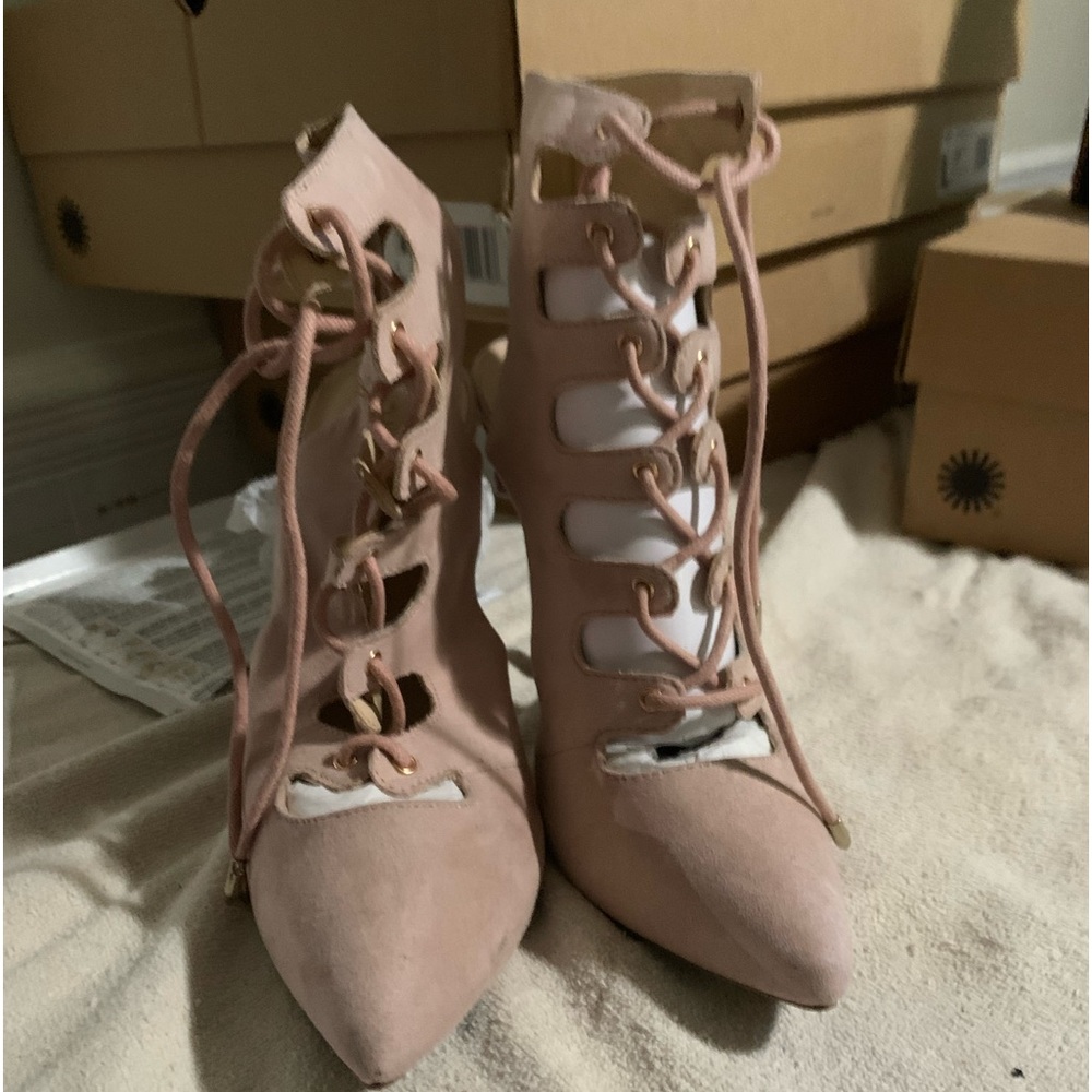 Wild dive heels.